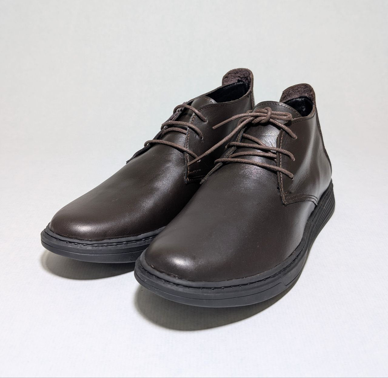 Chaussure demi botes en cuir véritable avec lacets